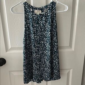 LOFT Women's Sleeveless Top - Blue and White Floral